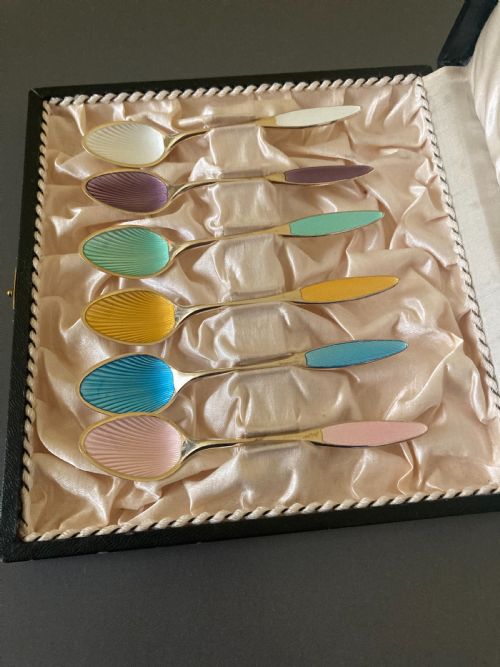 6 danish silver gilt and enamel mocca spoons 1950s - CATEGORY: ANTIQUE SILVER - DATED 1950