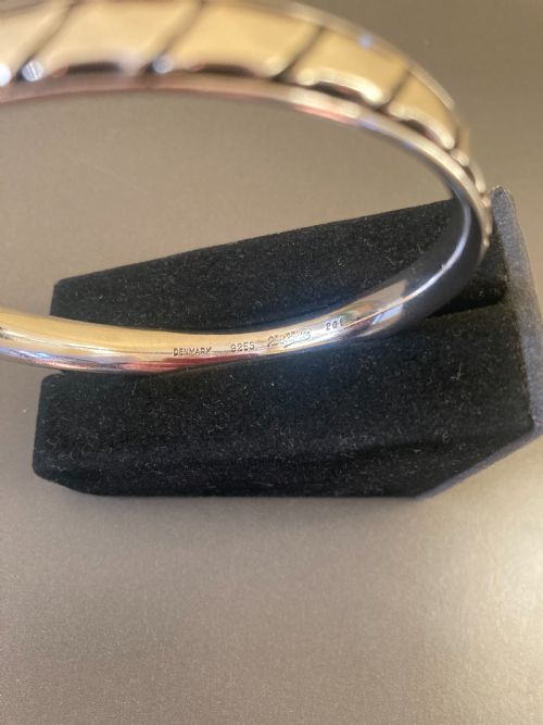 HANS HANSEN DANISH SILVER BANGLE 1960S - ADDITIONAL PHOTO 4
