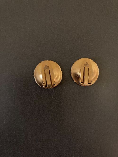 DANISH SILVER GILT AND ENAMEL DAISY EARRINGS 1950S - ADDITIONAL PHOTO 2