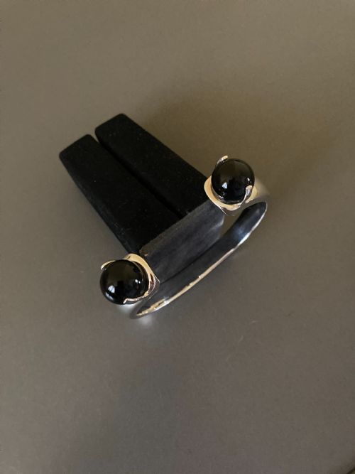 DANISH SILVER BANGLE WITH BLACK ONYX 1960S BY KURT NIELSEN - ADDITIONAL PHOTO 5