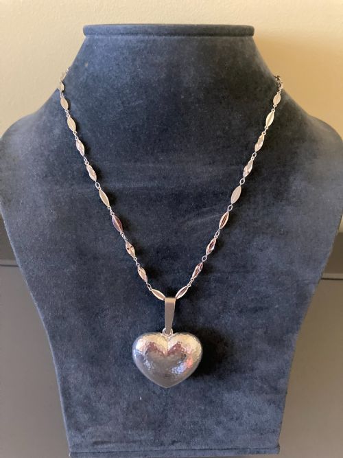DANISH SILVER HEART PENDANT 1960S BY HERMANN SIERSBOL - ADDITIONAL PHOTO 1