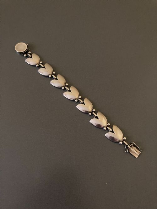 georg jensen danish silver bracelet tulip pattern no 93 - CATEGORY: ANTIQUE JEWELLERY - DATED 1960