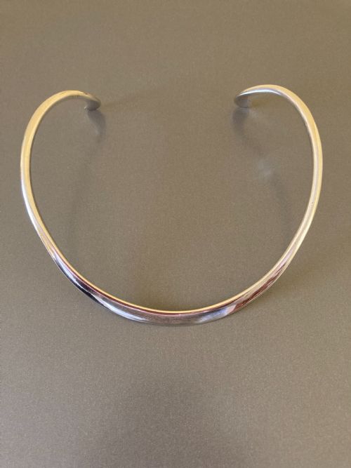 danish silver torque by andreas mikkelsen - CATEGORY: ANTIQUE JEWELLERY - DATED 1960