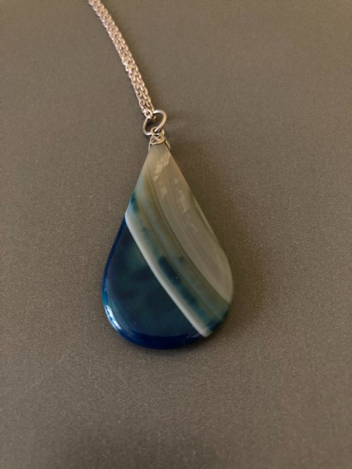 DANISH SILVER NECKLACECHAIN WITH POLISHED AGATE PENDANT 1960S - ADDITIONAL PHOTO 1