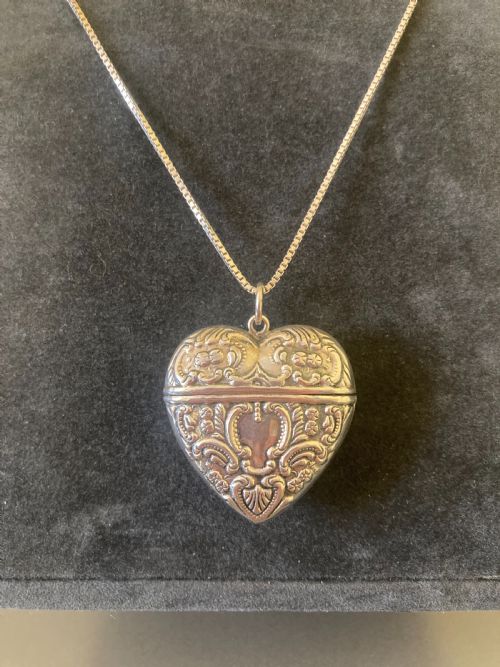 DANISH SILVER HEART LOCKET 1950S - ADDITIONAL PHOTO 3