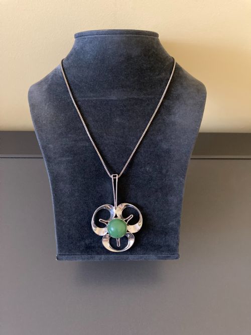 SWEDISH SILVER PENDANT WITH NEPHRITE BY THERESIA HVORSLEV FOR ALTON - ADDITIONAL PHOTO 2