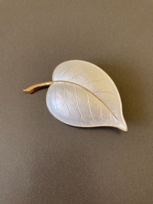 NORWEGIAN SILVER GILT AND ENAMEL BROOCH BY AKSEL HOLMSEN - ADDITIONAL PHOTO 1