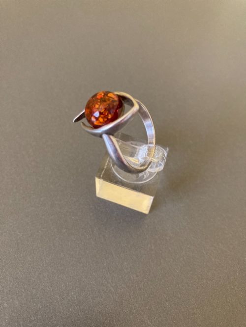 DANISH SILVER RING WITH AMBER 1960S - ADDITIONAL PHOTO 2