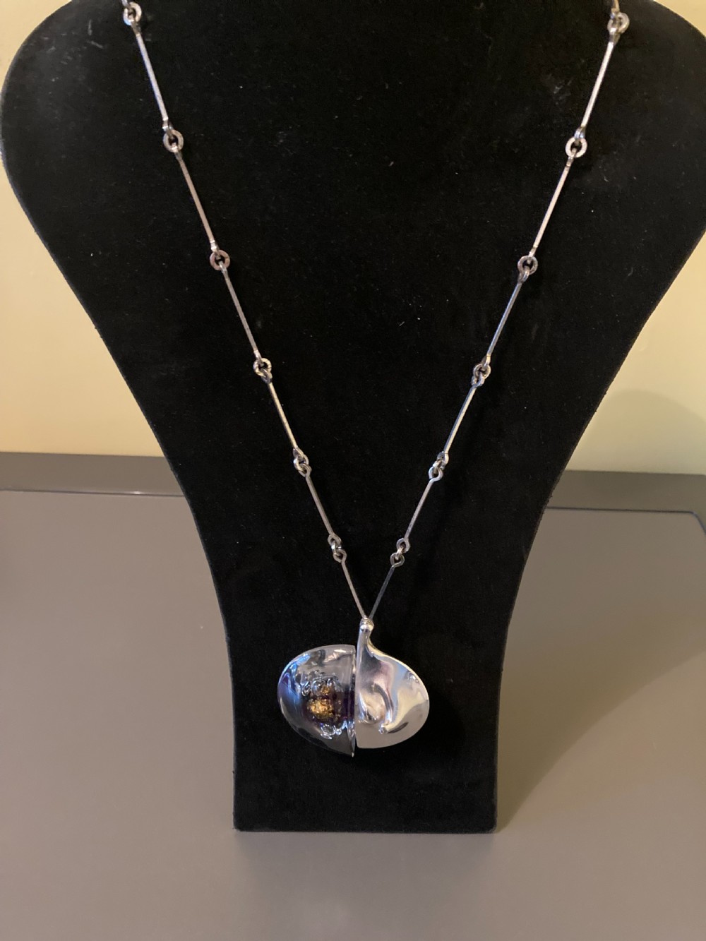 Lapponia Finnish Silver and Acrylic Pendant/Necklace. 