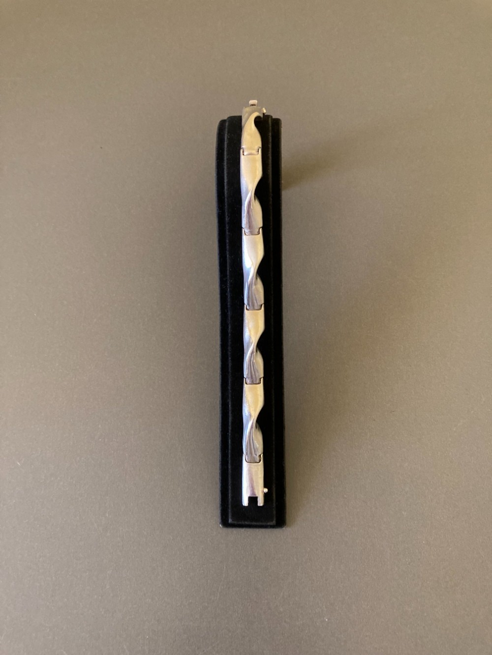 Finnish Silver Bracelet. By Matti J Hyvarinen ( 1937 - 2017 ) View III