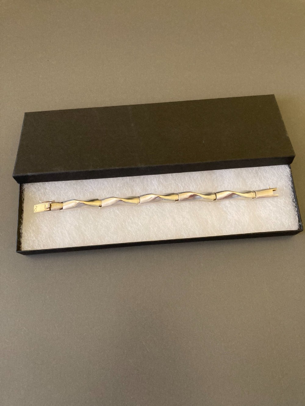 Finnish Silver Bracelet. By Matti J Hyvarinen ( 1937 - 2017 ) View VIII