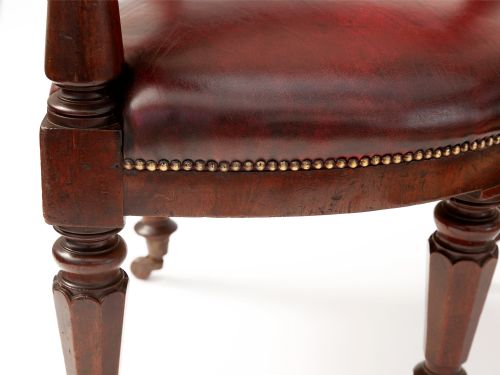 RARE MAHOGANY AND RED LEATHER GENTLEMAN'S GAMING CHAIR - ADDITIONAL PHOTO 5