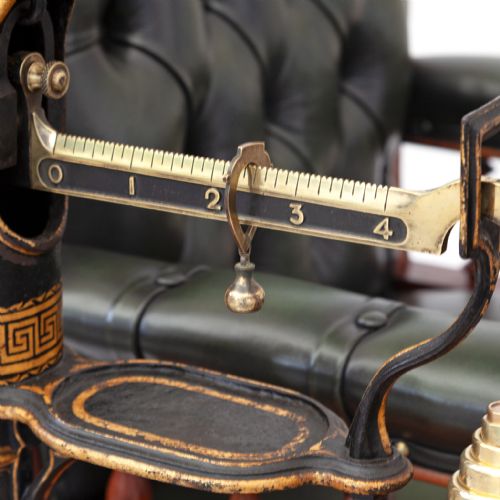 STUNNING CONDITION MAHOGANY JOCKEY SCALE BY W T AVERY - ADDITIONAL PHOTO 5