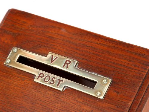 WALL MOUNTED OAK AND BRASS LETTER BOX - ADDITIONAL PHOTO 3