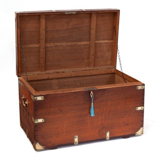 BRASS MOUNTED OAK OFFICER'S TRAVELLING CHEST WITH ORIGINAL INSCRIPTION - ADDITIONAL PHOTO 1