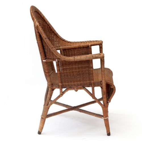 FABULOUS LARGE DRYAD OF LEICESTER ARMCHAIR - ADDITIONAL PHOTO 5