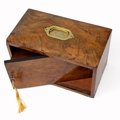 RARE BURR WALNUT LOCKING GENTLEMANS CIGAR AND TOBACCO CABINET - ADDITIONAL PHOTO 5