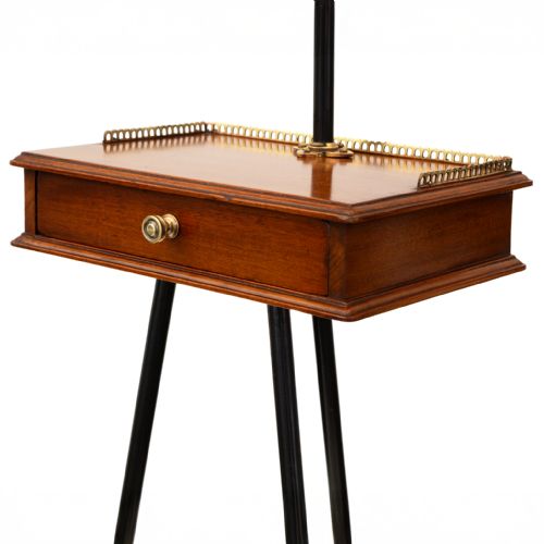 SUPERB QUALITY ADJUSTABLE GENTLEMAN'S SHAVING STAND - ADDITIONAL PHOTO 4