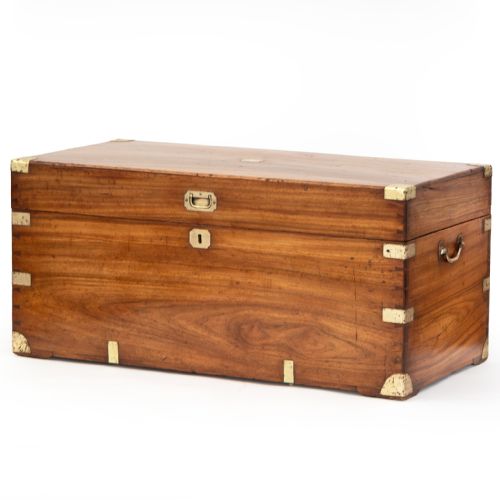SUPER QUALITY CAMPHOR CHEST WITH ORIGINAL BRASS HARDWARE - ADDITIONAL PHOTO 1