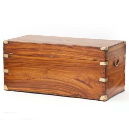 SUPER QUALITY CAMPHOR CHEST WITH ORIGINAL BRASS HARDWARE - ADDITIONAL PHOTO 3