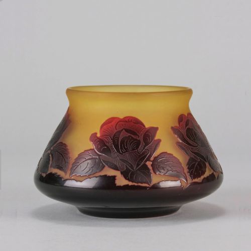20TH CENTURY CAMEO GLASS VASE ENTITLED FLORAL BOWL BY PAUL NICOLAS - ADDITIONAL PHOTO 2