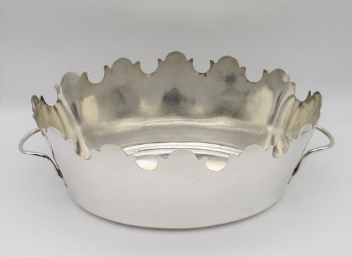 A Fine Vintage Silver Plated Monteith / Cooler