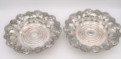 RARE LARGE PAIR OF OLD SHEFFIELD PLATED WINE BOTTLE COASTERS - ADDITIONAL PHOTO 5