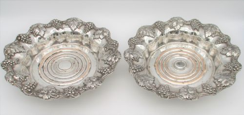 RARE LARGE PAIR OF OLD SHEFFIELD PLATED WINE BOTTLE COASTERS - ADDITIONAL PHOTO 6