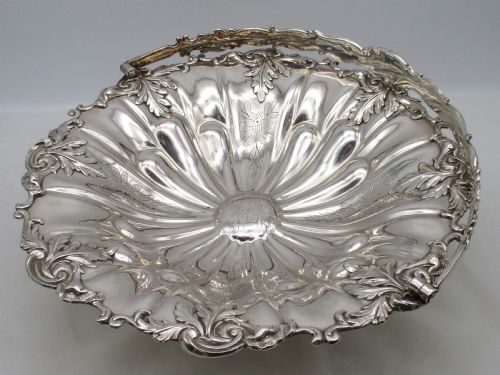 GOOD LARGE 19TH CENTURY SILVER PLATED BREAD BASKET - ADDITIONAL PHOTO 6