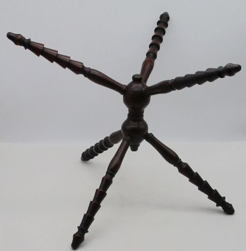 Fine Mahogany Fire Cat / Fireside Plate Stand C1800