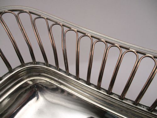 FINE OLD SHEFFIELD PLATED WIREWORK BASKET C1800 - ADDITIONAL PHOTO 4