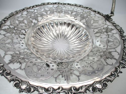FINE 19TH CENTURY SILVER PLATED BASKET - ADDITIONAL PHOTO 2
