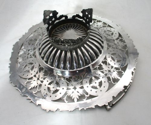 FINE 19TH CENTURY SILVER PLATED BASKET - ADDITIONAL PHOTO 8