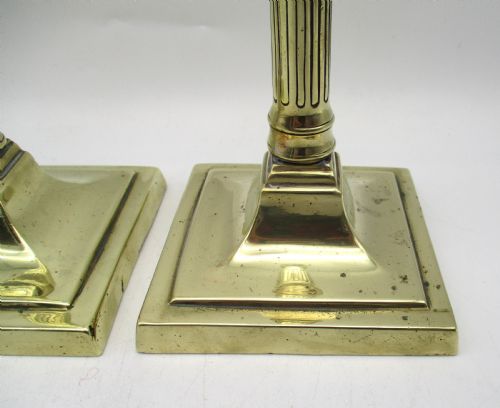 PAIR OF 18TH19TH CENTURY BRASS COLUMN CANDLESTICKS - ADDITIONAL PHOTO 4