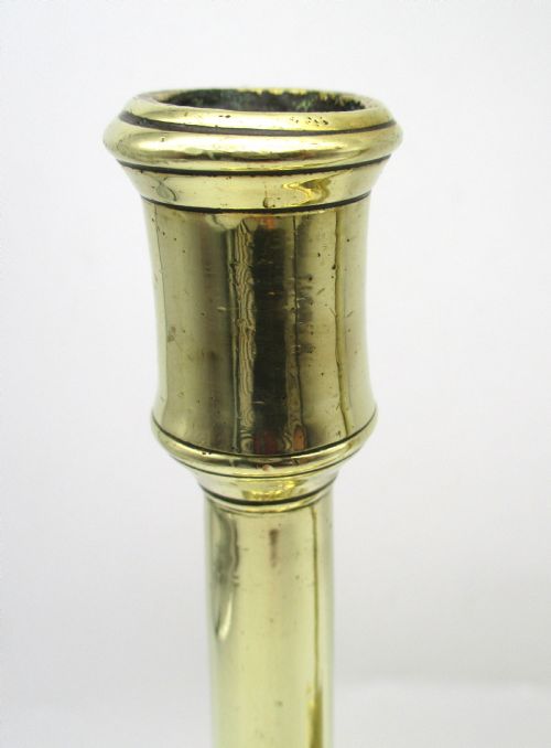 PAIR OF 18TH19TH CENTURY BRASS COLUMN CANDLESTICKS - ADDITIONAL PHOTO 7