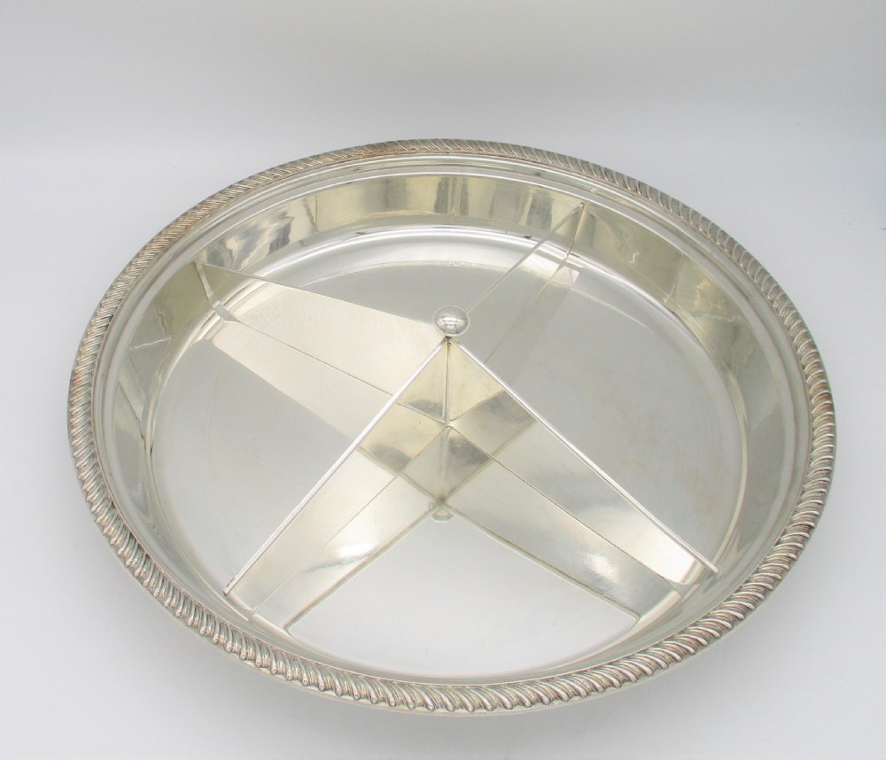 Fabulous Pair of Large Silver Plated Tureens - Harrods - 14