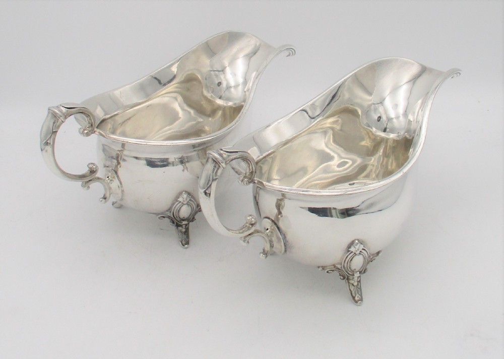 A Pair of Large Silver Plated Sauce Boats by walker & Hall View II