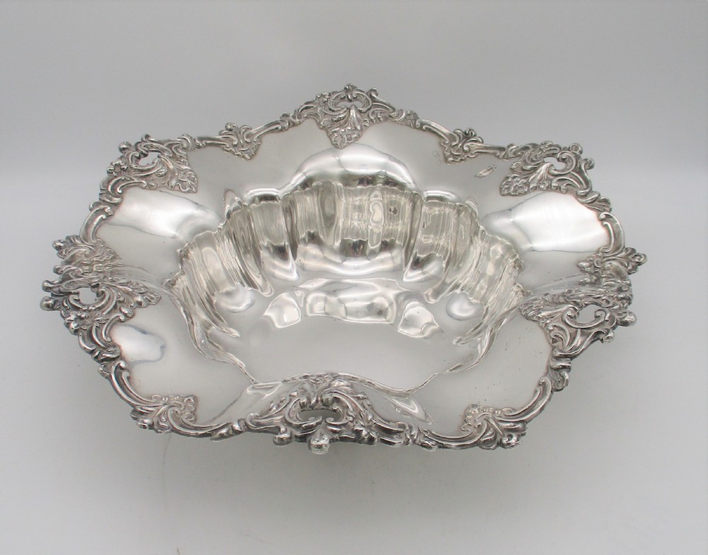 Stunning 19th Century Silver Plated Bowl / Bread Basket