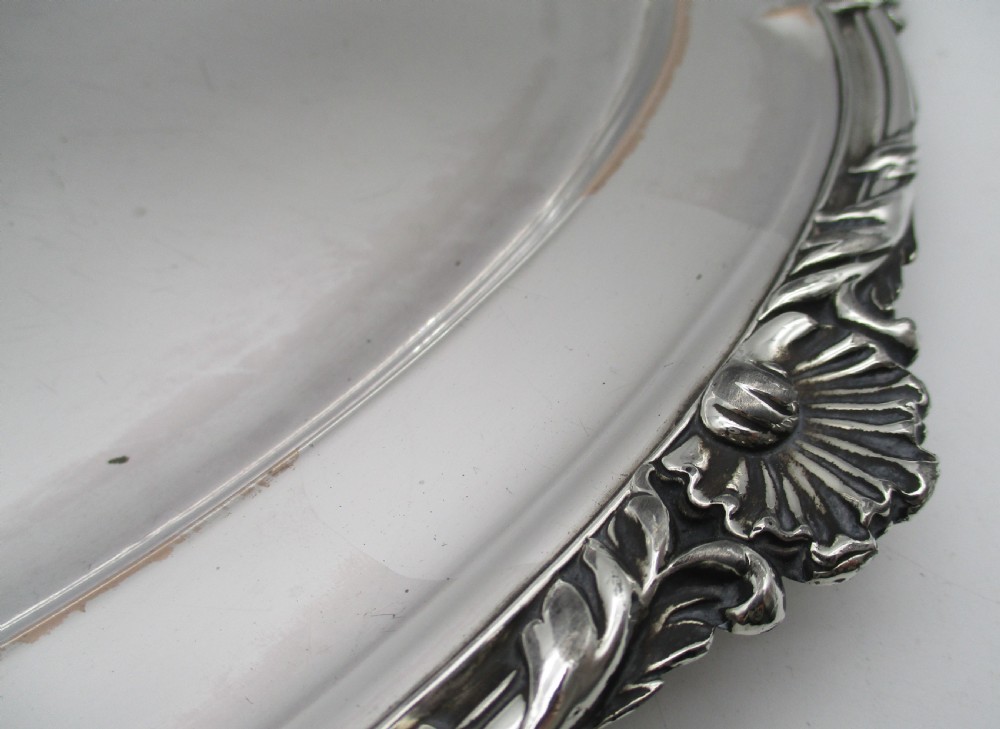 A Heavy Old Sheffield Plated Meat Platter by Roberts Smith & Co View VIII