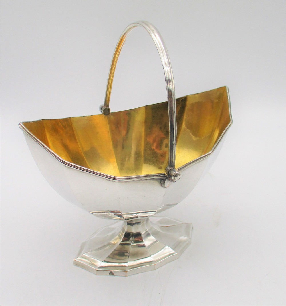 A Fine Early 19th Century Old Sheffield Plated Bon Bon Dish