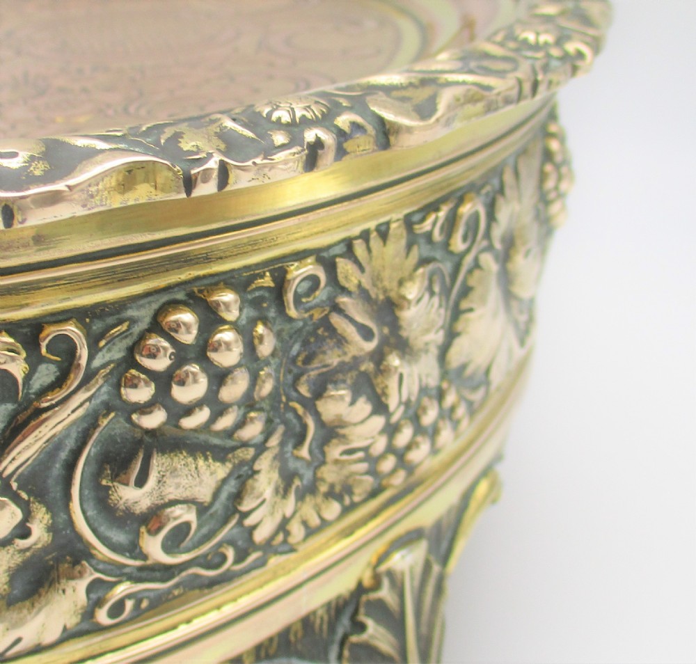 A Rare 19th Century Gilded Table Stand View VII