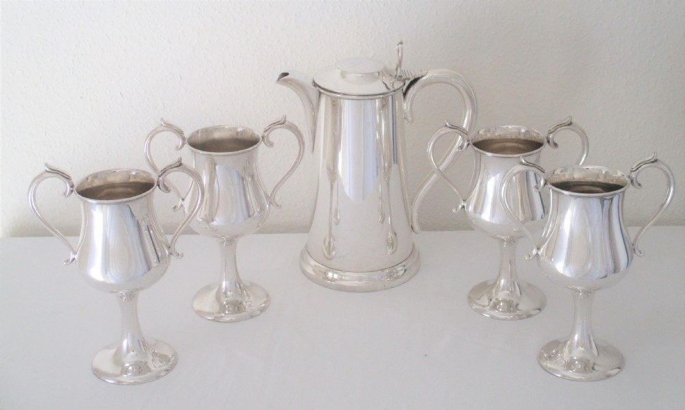 A Large Silver Plated Flagon & 4 Goblets / Loving Cups