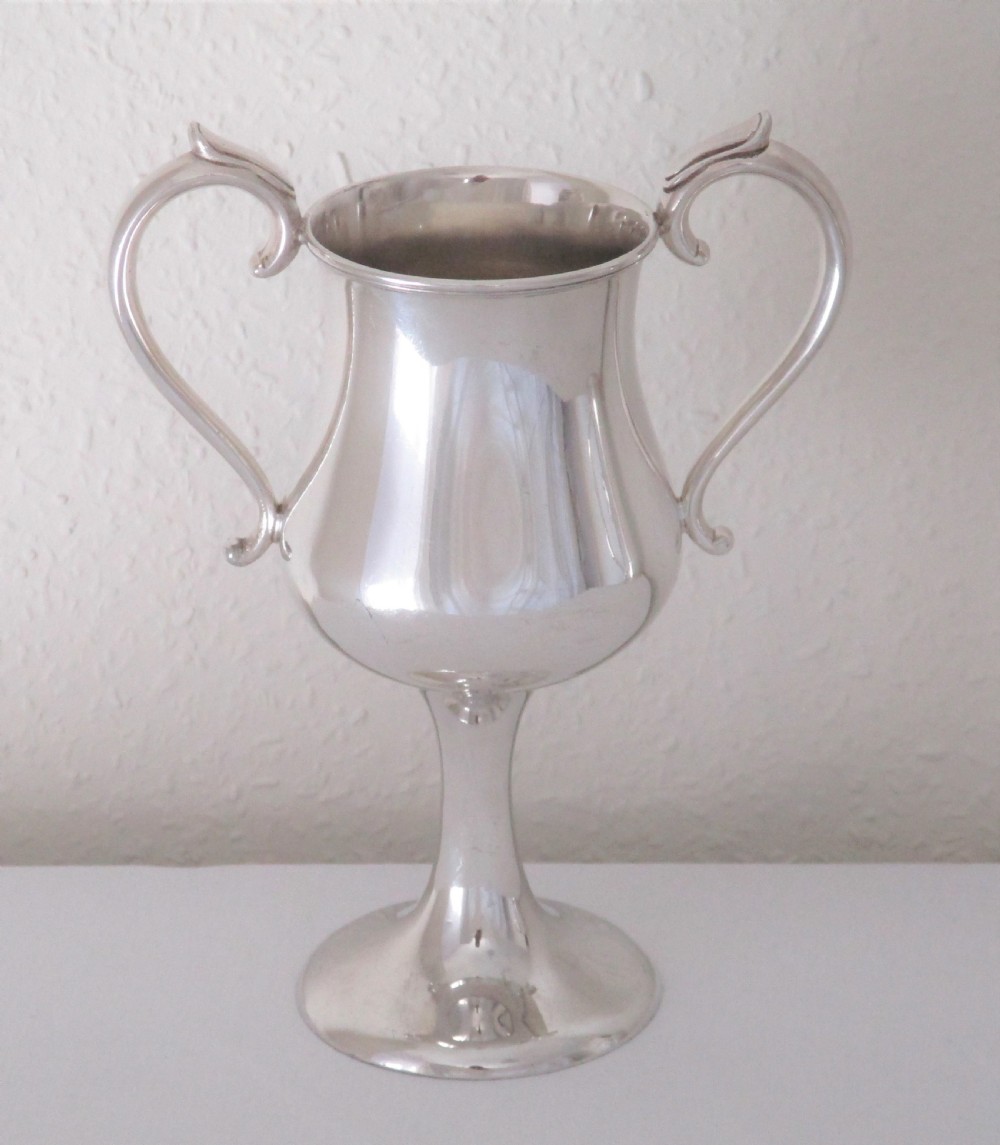 A Large Silver Plated Flagon & 4 Goblets / Loving Cups View IV