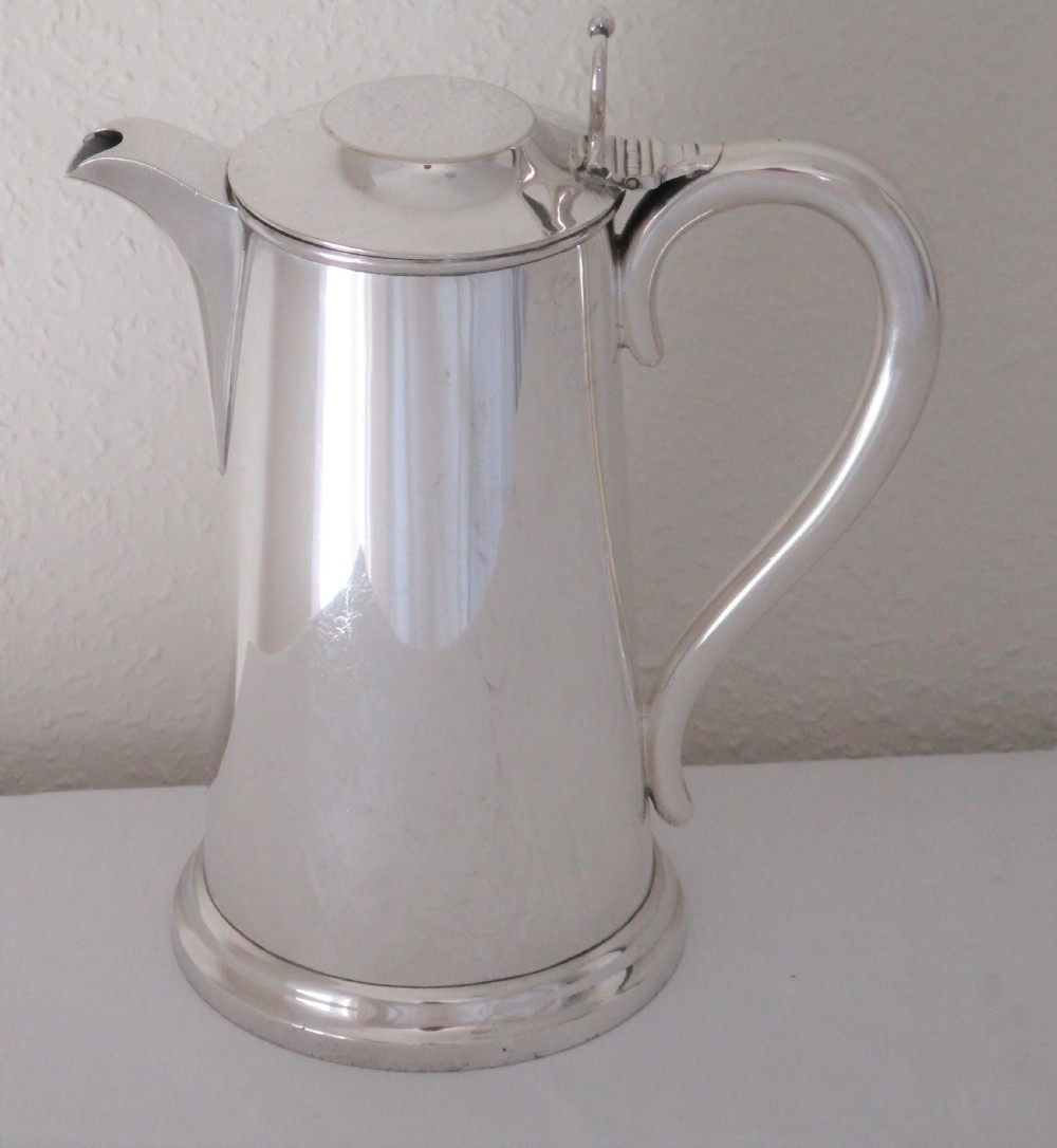 A Large Silver Plated Flagon & 4 Goblets / Loving Cups View V