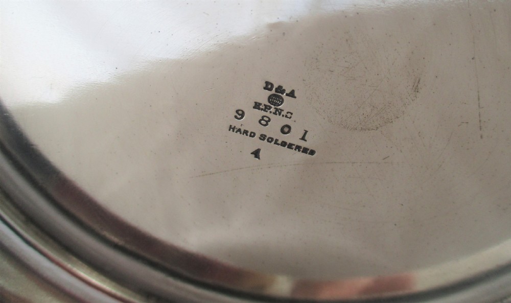 A Large Silver Plated Flagon & 4 Goblets / Loving Cups View VII
