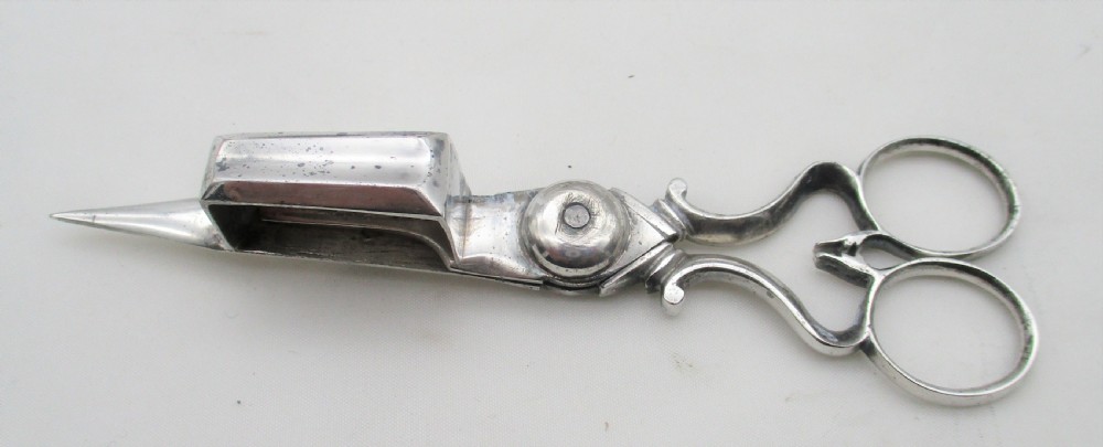 A Fine Old Sheffield Plated Chamber Candlestick c1830 View V