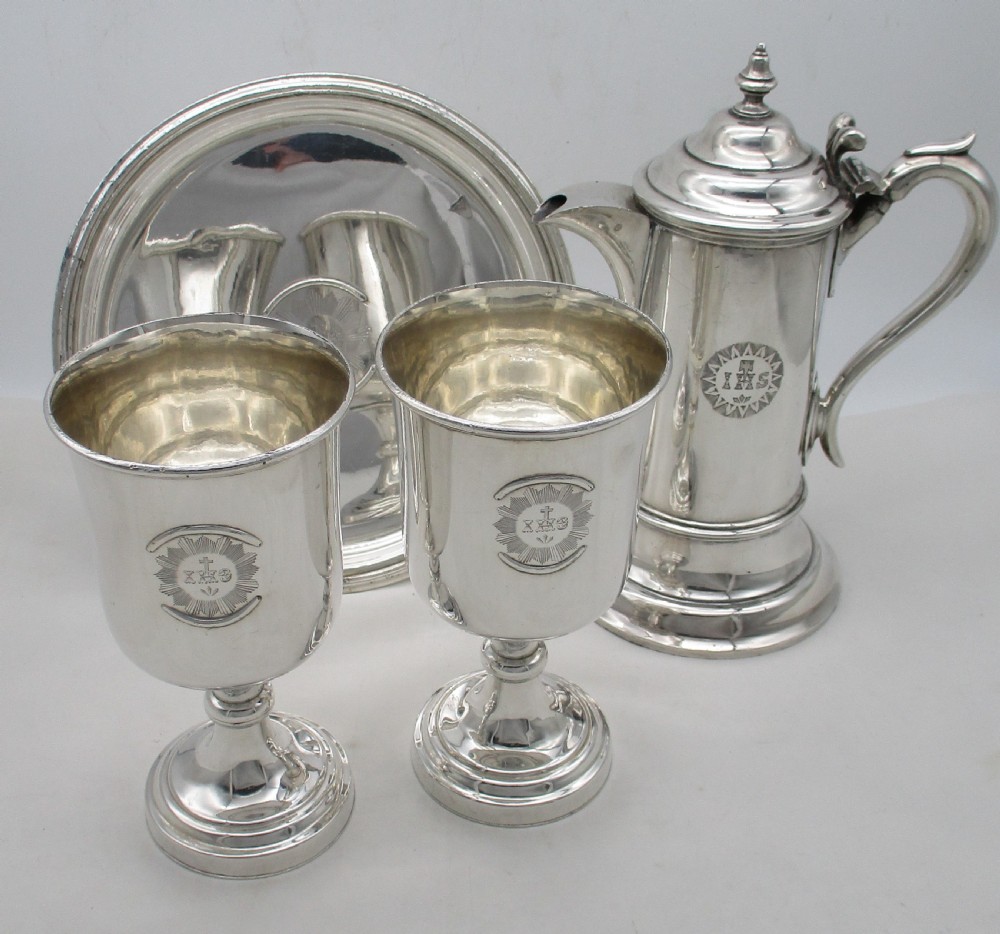 Fine 19th Century Boxed Silver Plated Communion Set View II