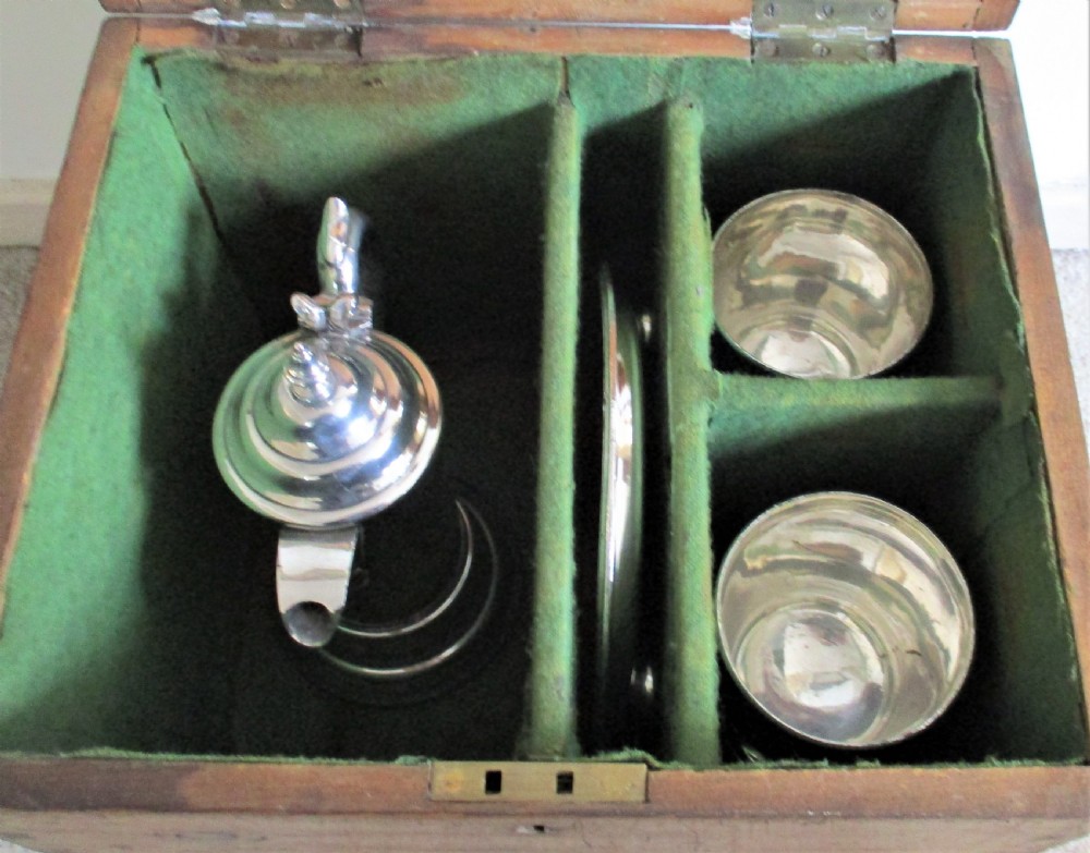 Fine 19th Century Boxed Silver Plated Communion Set View XVIII