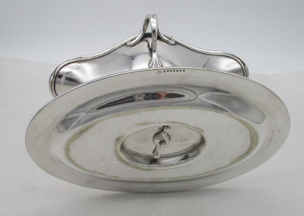 Fine Large Silver Plated Sauce Boat by Christofle of Paris View VI