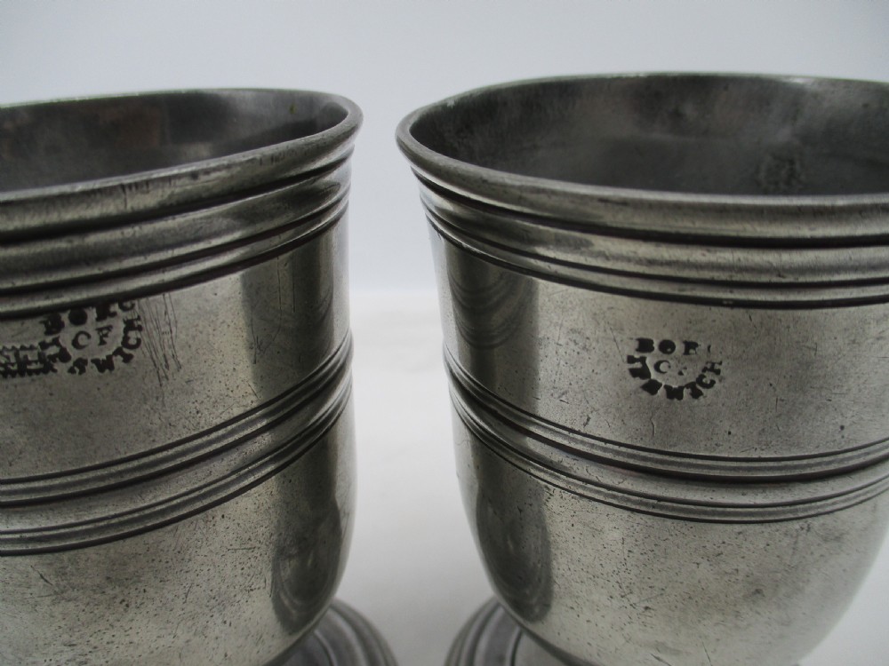 Pair of 19th Century Pewter Beakers - Ipswich Mark View V